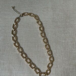 Elegant Gold Chain Necklace